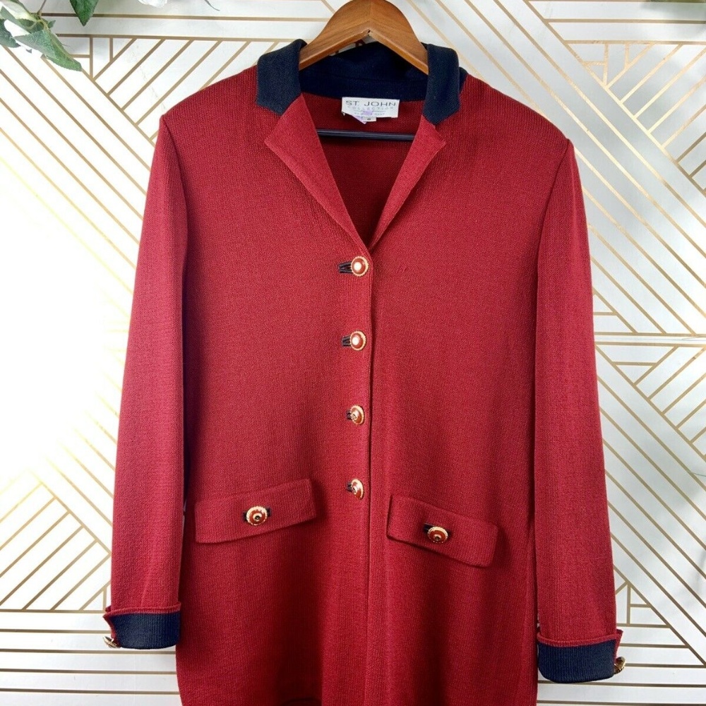 ST. JOHN Knit Red With Navy Trim 8 Button size 8